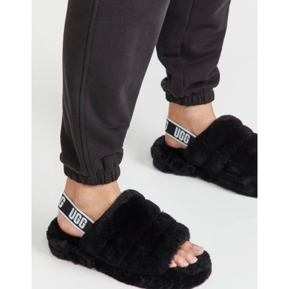 UGG Fluff Yeah Slippers - Picture 1 of 8